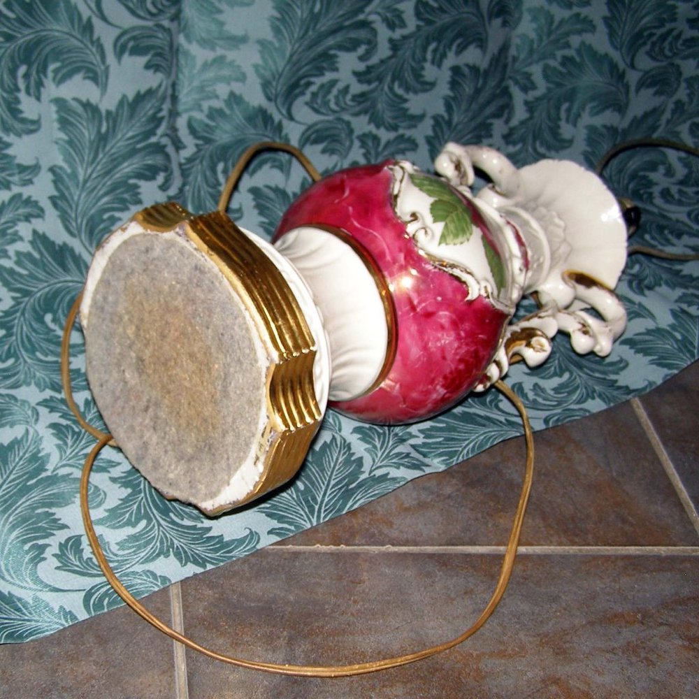 💡 RARE Working Antique 1940s Victorian Style Ceramic Rose Urn LAMP BASE by… - Picture 12 of 13